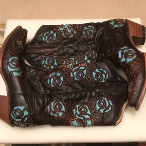 Corral Cowgirl Boots